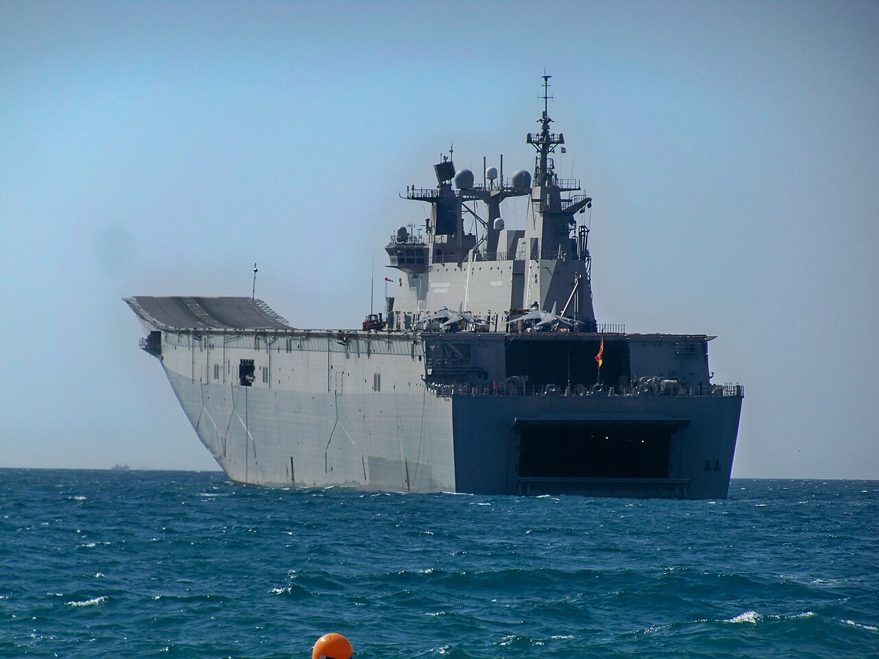 Navantia y una firma india se alían para ofrecer cuatro buques anfibios a la Marina de Nueva Delhi