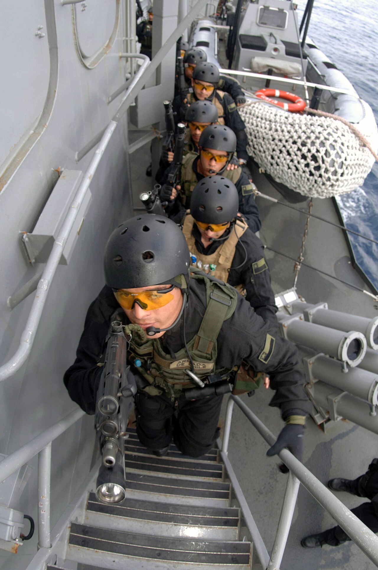 Chile abre un nuevo ciclo de modernización militar con más inversión en defensa