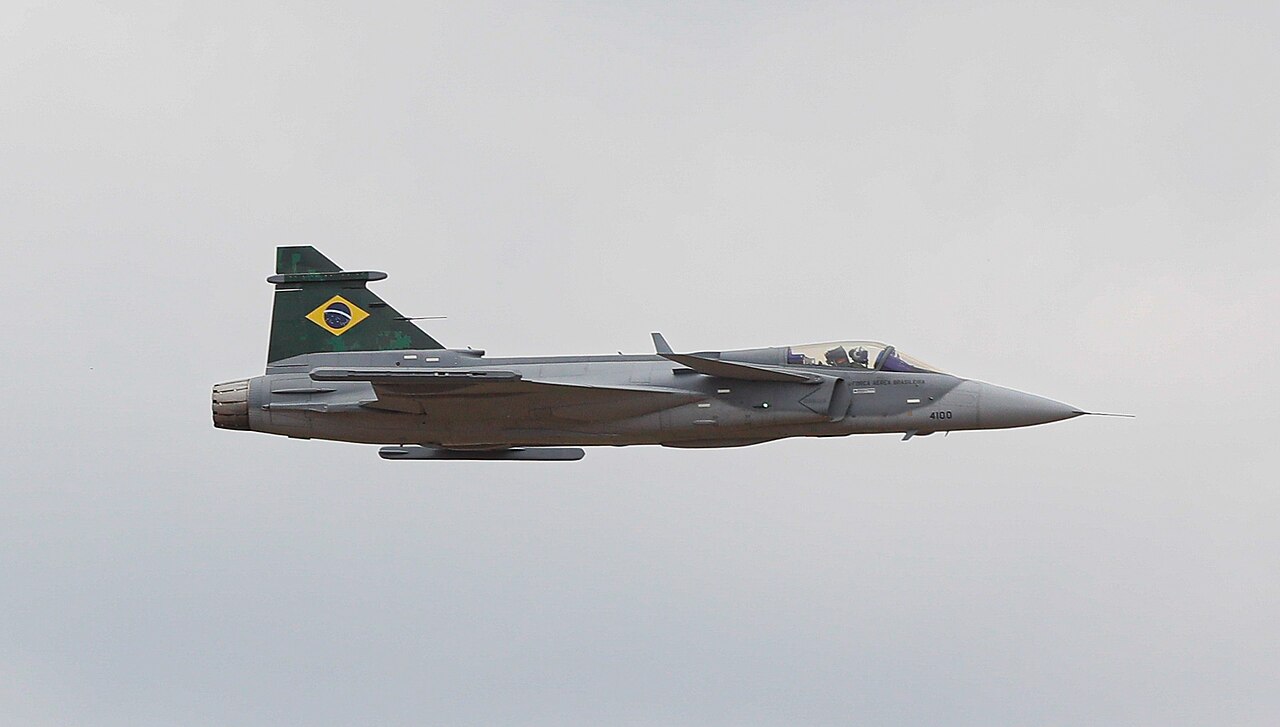 Brasil asigna 855 millones de dólares a su Fuerza Aérea en 2027, pero el programa Gripen sigue sin ponerse al día