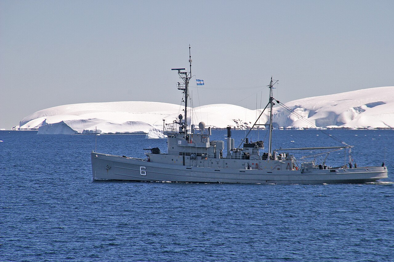 La fragata Tamandaré debutó en el exterior en el Mar Argentino y Brasil mostró su nueva generación naval