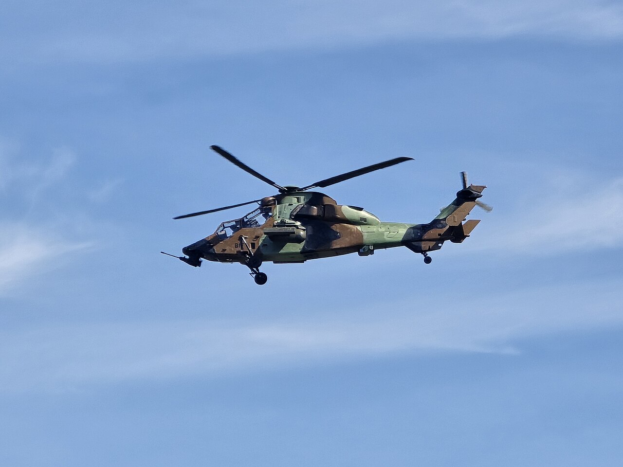 Ucrania rechazó los helicópteros Tigre que Australia le ofreció gratis y opera menos de la mitad de sus F-16