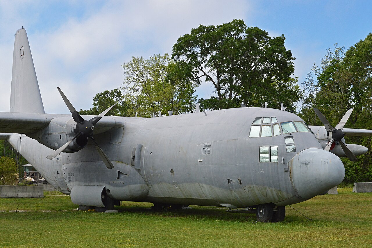 Argentina despliega un C-130 Hércules para asistir a Colombia tras el terremoto de magnitud 7,4