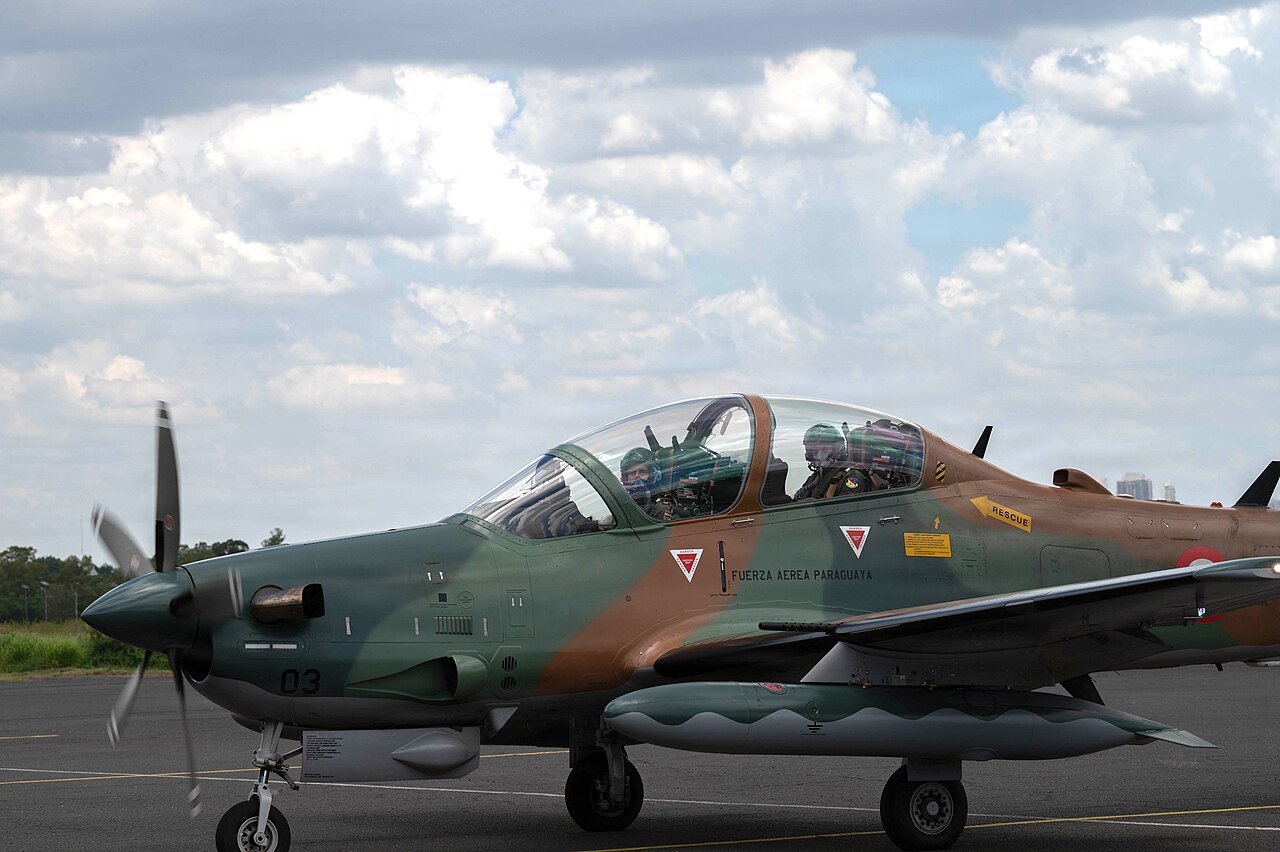 Paraguay recibe su quinto A-29 Super Tucano y le queda uno para completar la flota