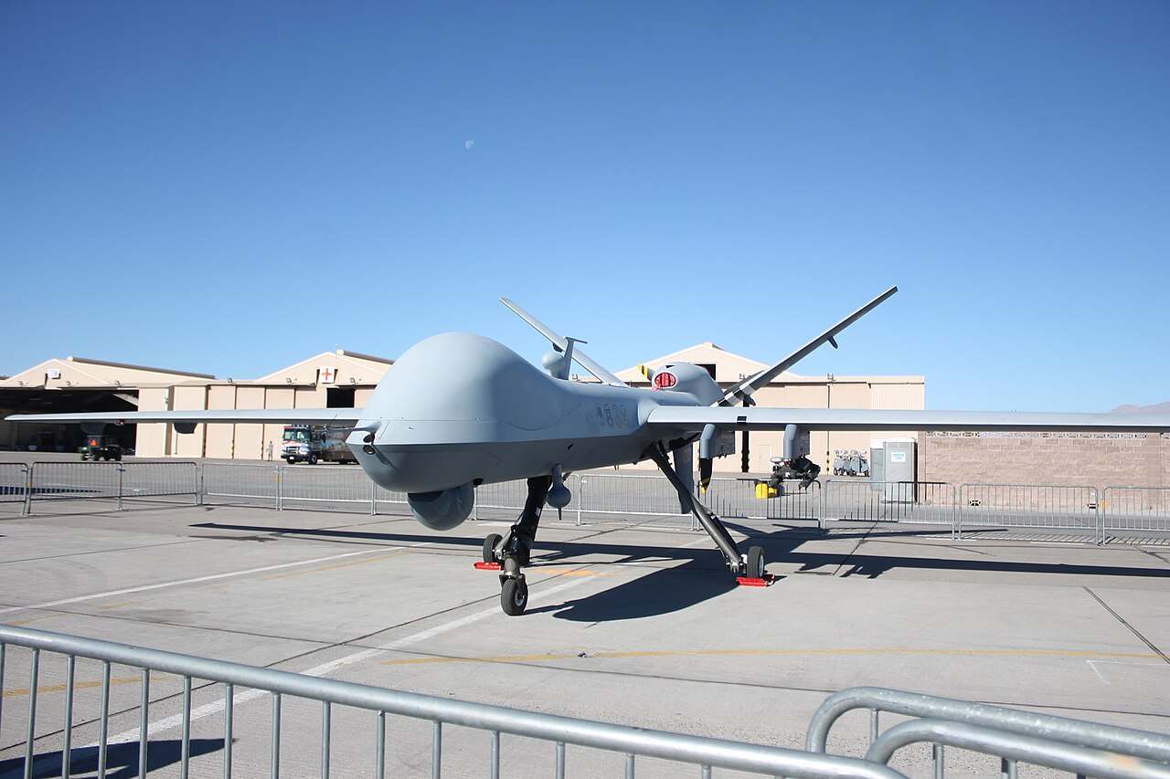 El Pentágono apuesta fuerte a los drones: más MQ-9 en Latinoamérica, un nuevo modelo naval y 100 pilotos reclutados